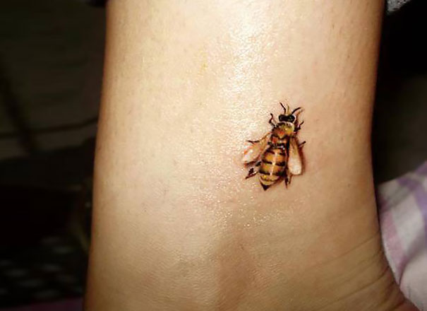 bee 3D tattoos for women