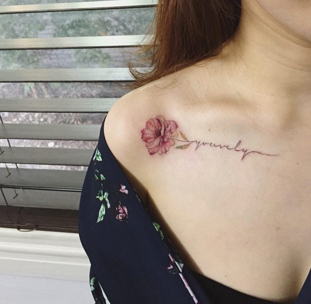 rose-script-shoulder-tattoo