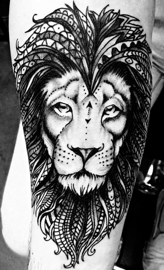 tribal lion tattoo