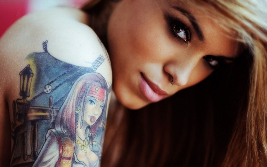 Girl tattoo blondie