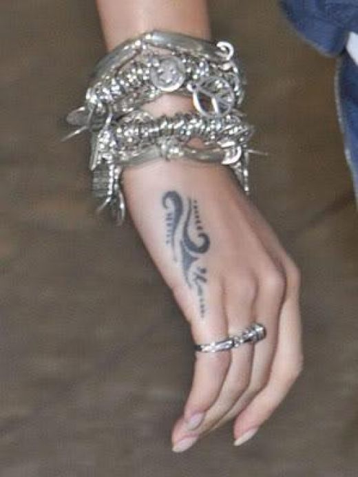 small tattoo designs bottom hand