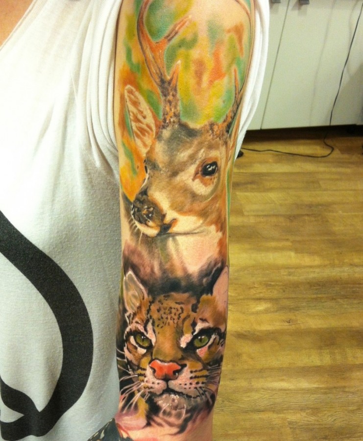 Awesome-animal-sleeve