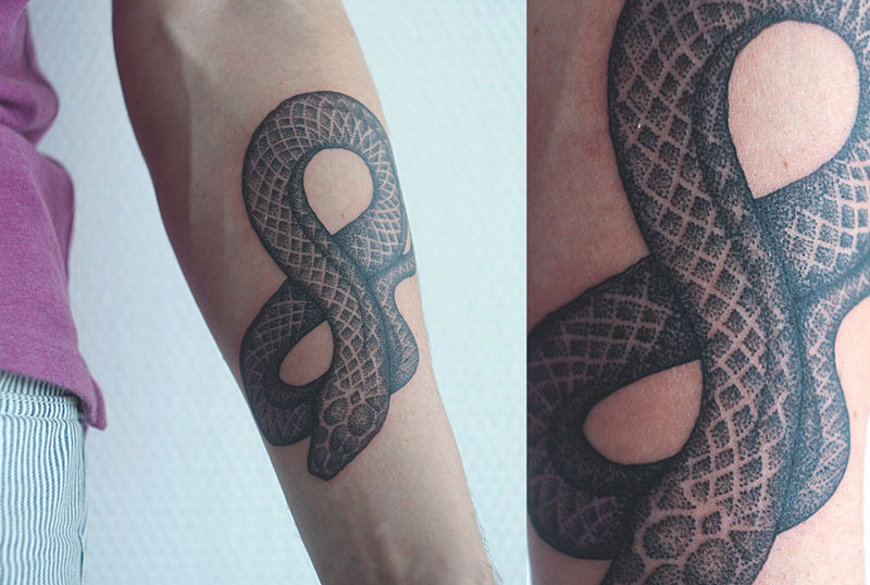 snake tattoo by diana katsko