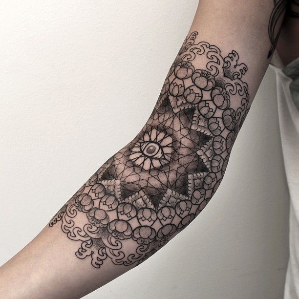 Black and white tattoo by Chaim Machlev