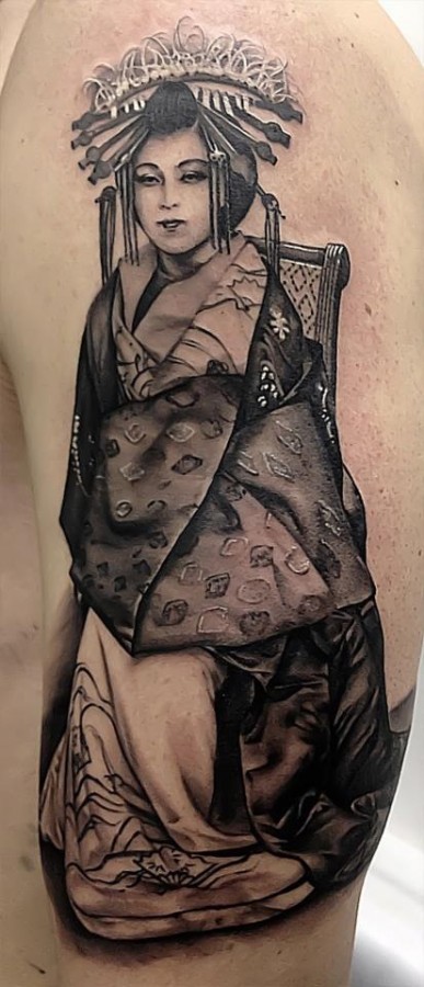 Geisha tattoo by Matteo Pasqualin