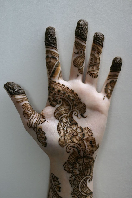 Henna tattoo
