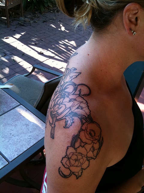 Roses shoulder tattoo