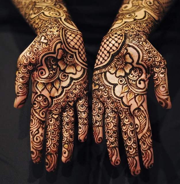 Stunning Bridal Mehendi tattoos