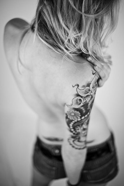 big flowers tattoo