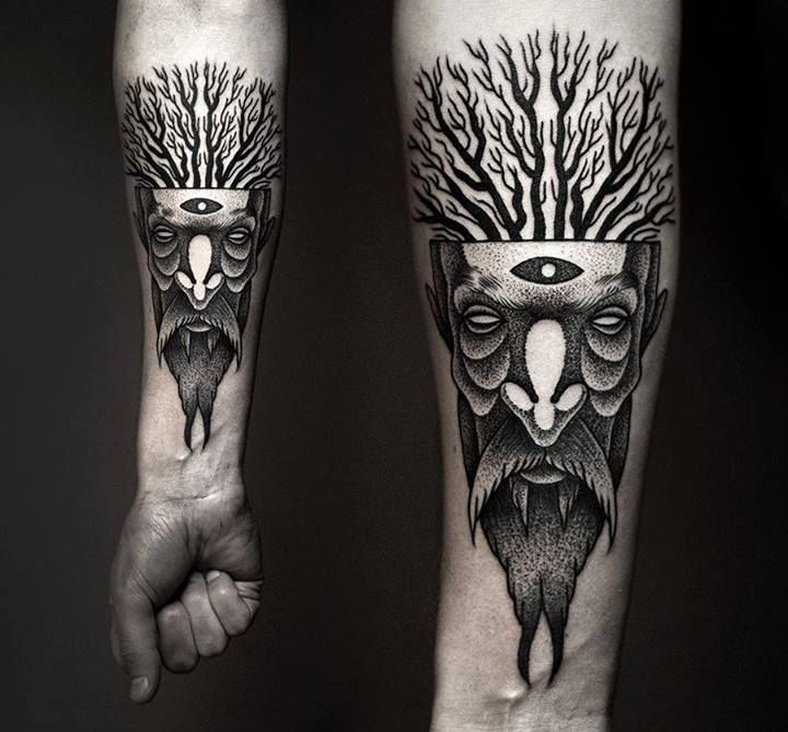 kamil czapiga tattoo bearded man