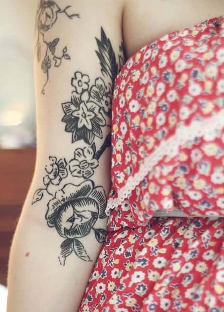 Cute flowers black tattoo