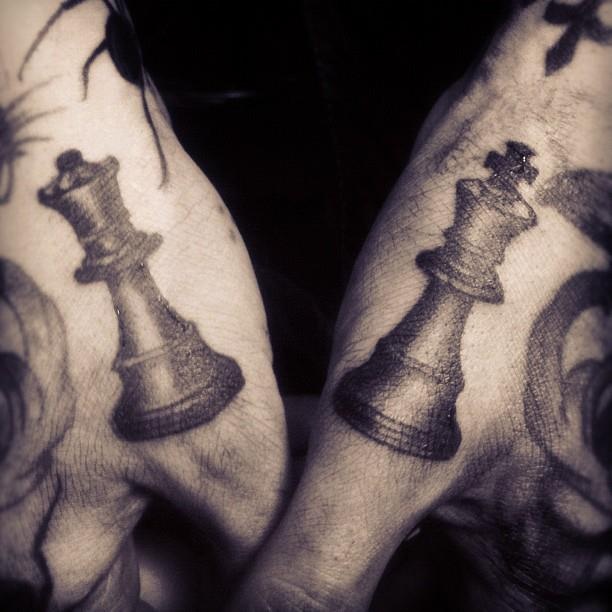 Fingers chess tattoo