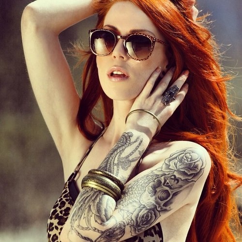 Model woman tattoo