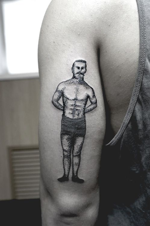 SV.A tattoo boxer