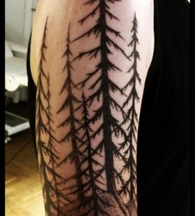 Tree tattoo by Meathshop