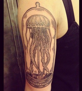 duke riley tattoo octopus in jar