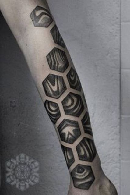 kenji alucky tattoo hexagon arm tattoo