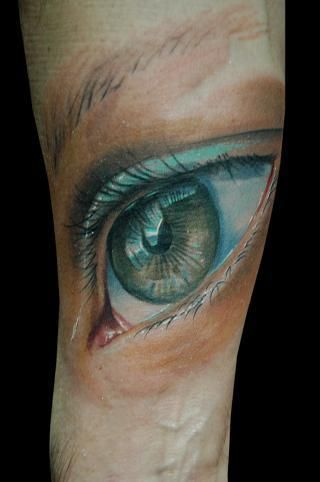 Realistic eye tattoo