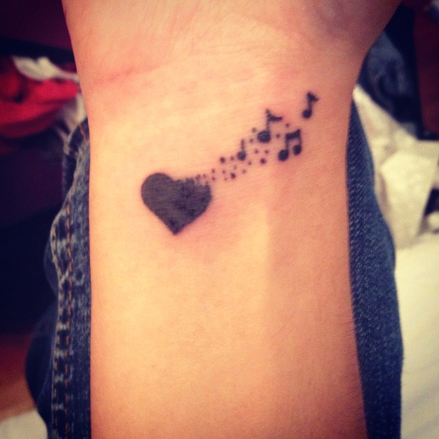 music tattoos heart loves music