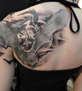 shoulder tattoo bats