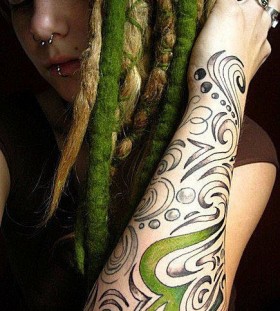 Beautiful green tattoo