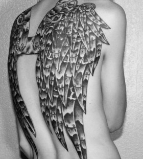 Metaly wings