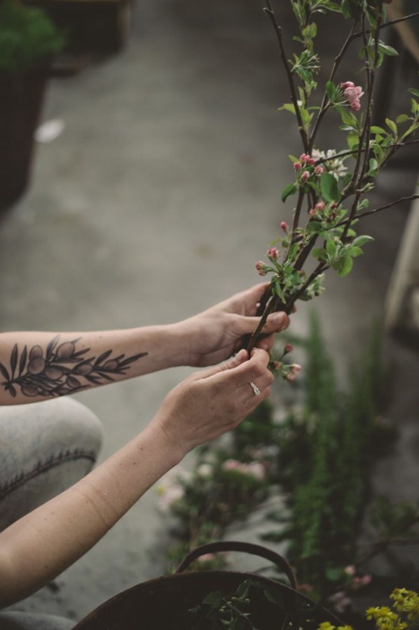 Realistic plant tattoo