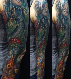 Shoulder tattoo by Art Junkies