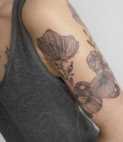 Shoulders tattoo by Alice Carrier