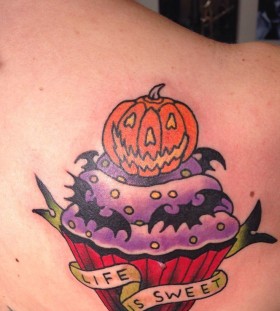 Simple halloween tatoo