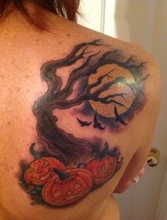 Woman halloween tatoo