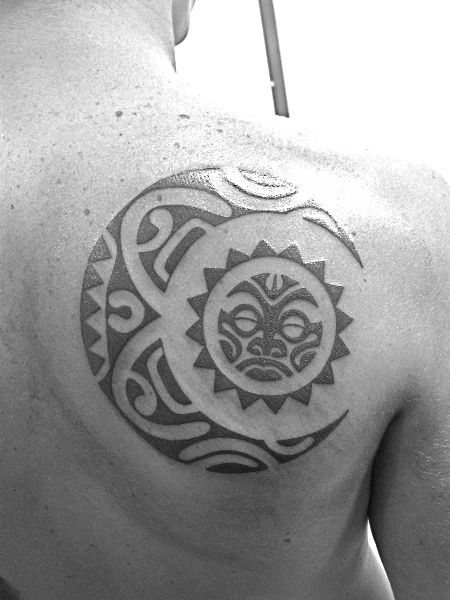 moon-tattoo-tribal