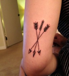 Great arrow tattoo