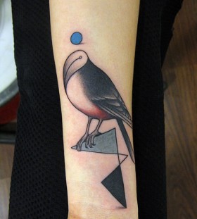 Amazing forms bird tattoo on arm