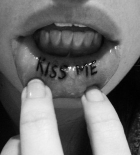 Kiss me lips tattoo