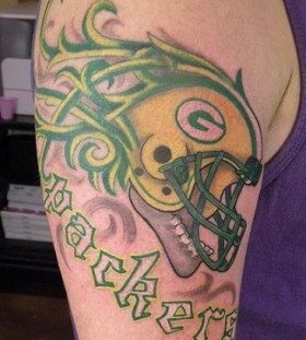American football player green tattoo