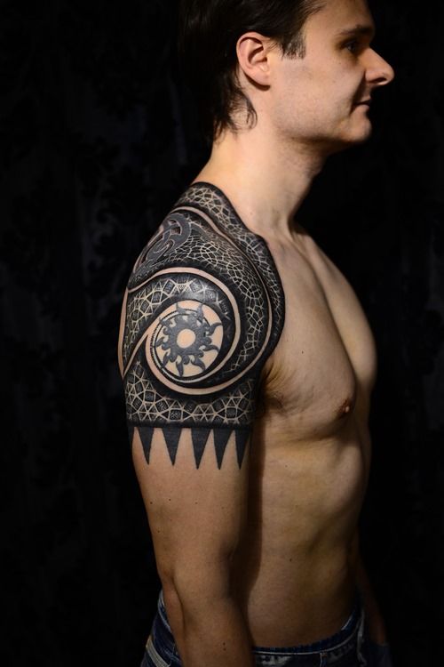 Black stars and men’s geometric shoulder, back tattoo