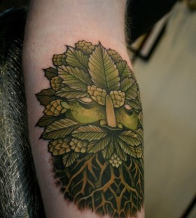 Forests king green tattoo
