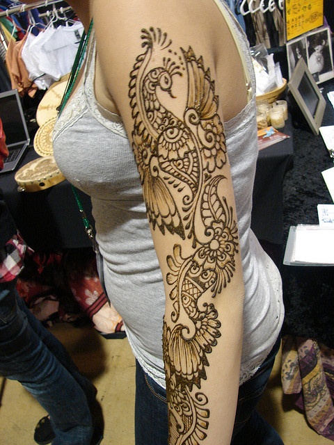 Mehndi black peacock tattoo