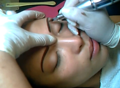Chinese Popular 3D Eyebrows Tattoo for Women