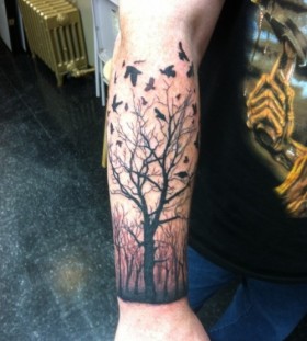 Awesome dead tree and birds tattoo