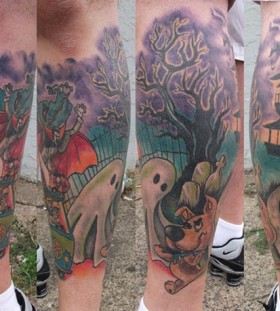 Awesome scooby doo leg tattoo