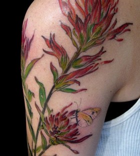 Botanical tattoo by Esther Garcia