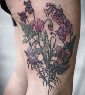 Bramble tattoo by Alice Kendall