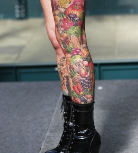 Colorful leg's fruit tattoo