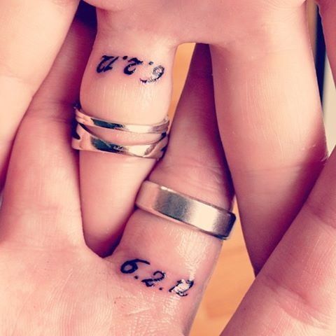 Cool tiny finger’s tattoo