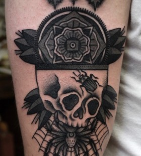 Creepy skull and spider tattoo by Philip Yarnell