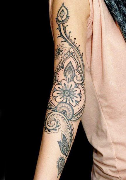 Flowers tattoo by Gerhard Wiesbeck