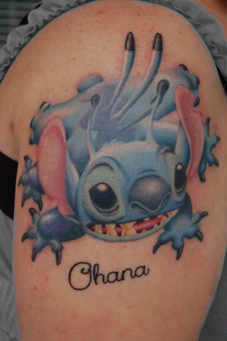 Funny Stitch ohana tattoo