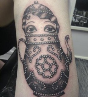 Girl in a teapot tattoo